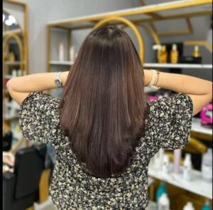 Soft U-cut hairstyle for long straight hair, trending in 2025 for added shape, flow, and natural movement.